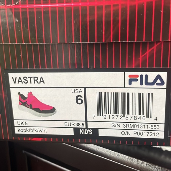 Girls FILA Vastra Shoes Various - Picture 8 of 8